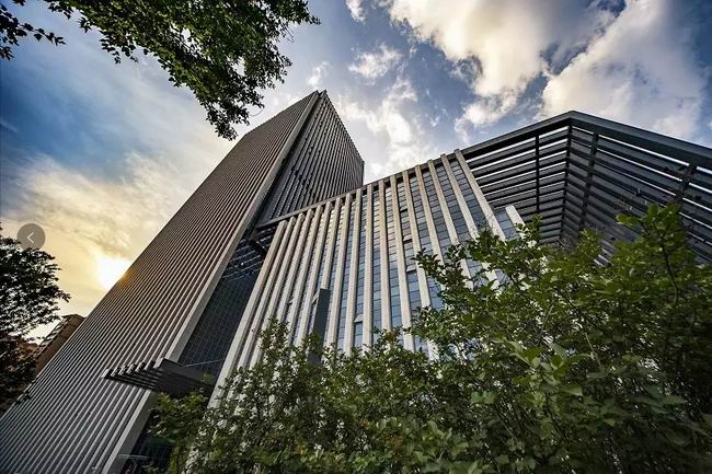 在洛阳，，，，，，，，怎样选择写字楼？？？？？